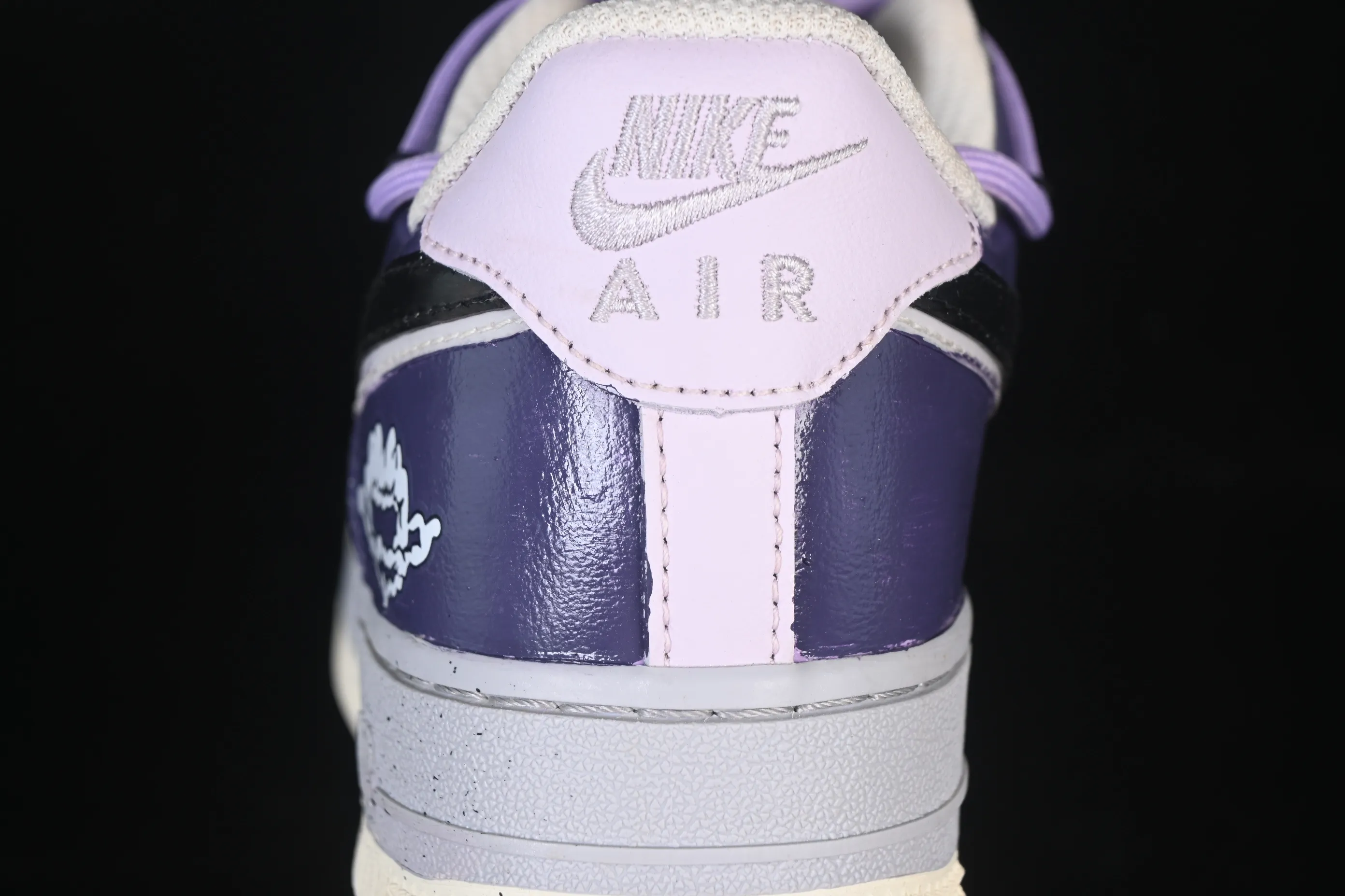 All categories Nk Air Force 1 Air Force series Nk Air Force 1 Low Air Force low-top Nike Air Force 1'07 Low "Pixel Cloud Tracking" Hand-painted graffiti Pixel cloud tracking Air Force 1 low-top casual sports sneakers CJ0304-106